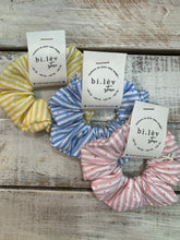 Load image into Gallery viewer, STRIPE &amp; DOT YELLOW Scrunchie
