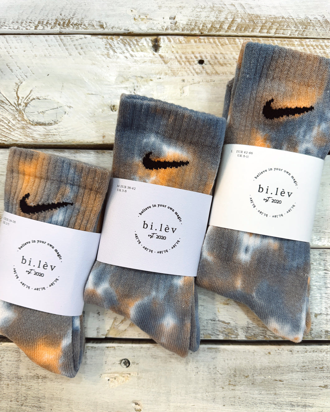 PUMPKIN - Nike tie-dye crew socks