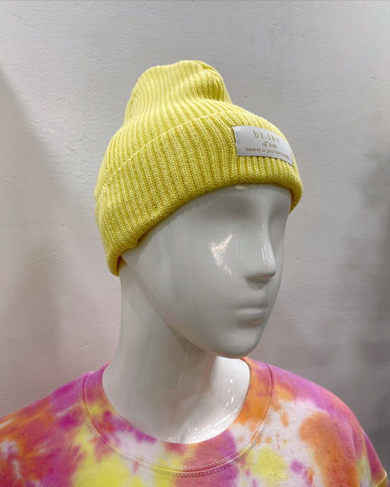 Organic cotton lemon yellow beanie